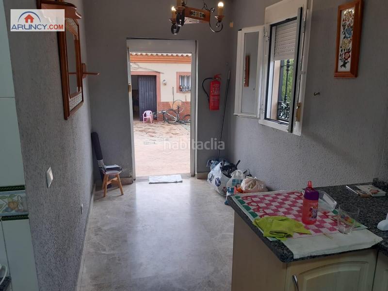 Foto e878dcce-2be3-47b4-80fc-4cc463bf2a84. Chalet venta de chalet en cerros de Montequinto Montequinto