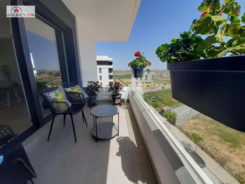 Foto 9da8f473-d364-42b1-aa1f-5081850f5df9. Location appartement avec chauffage parking piscine dans Dos Hermanas