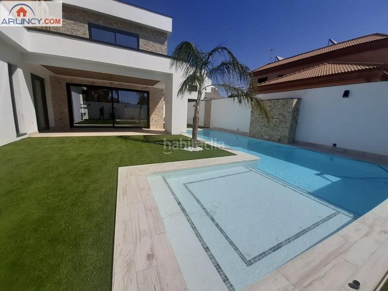 Foto 1c9849be-bf48-4554-9f04-e090bfc5bf65. Xalet amb calefacció aparcament piscina a Olivar de Quintos Montequinto