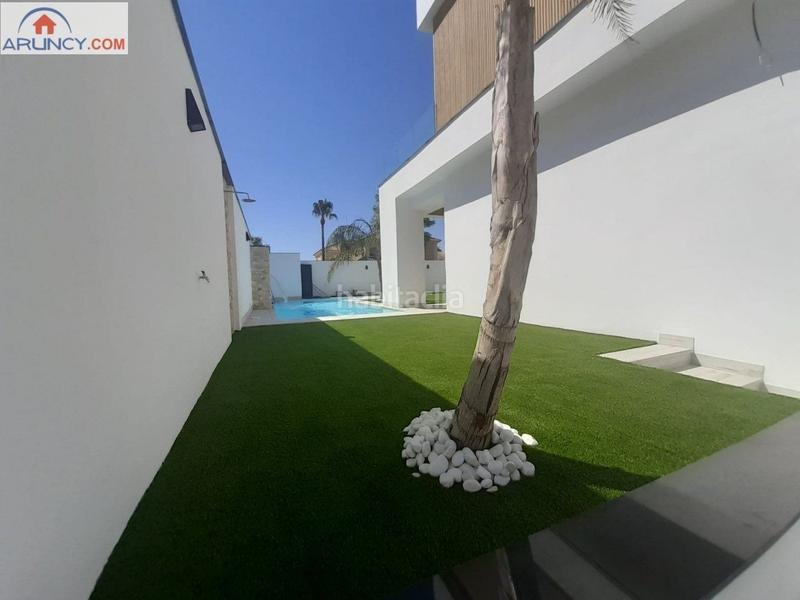 Foto 69fb8845-49bd-4c23-bbee-f9aec7fd4b1a. Xalet amb calefacció aparcament piscina a Olivar de Quintos Montequinto