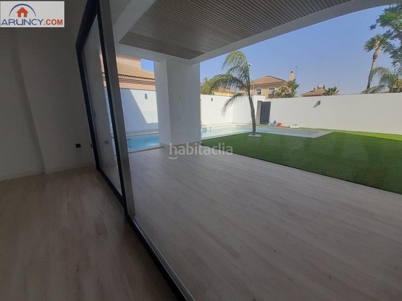 Foto bb873a3c-8e80-4e2e-b757-915c9e9455ed. Xalet amb calefacció aparcament piscina a Olivar de Quintos Montequinto