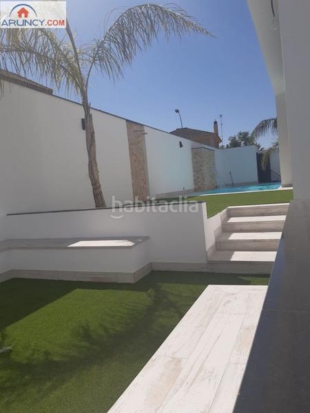 Foto c63e17d9-9e37-4078-91f8-371691f29a3a. Xalet amb calefacció aparcament piscina a Olivar de Quintos Montequinto