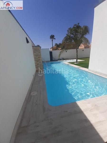 Foto d2b79b0e-71dc-4409-9975-9c73de3da3c7. Xalet amb calefacció aparcament piscina a Olivar de Quintos Montequinto