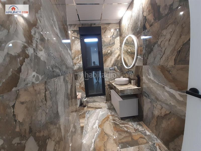 Foto 2b1a586f-bb9c-4cc5-911d-1702097708b1. Chalet espectacular chalet para comprar olivar de quinto !!!! en Montequinto