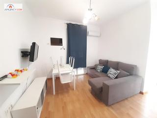 Location Appartement à Ciudad Jardín. Piso alquiler para estudiantes en zona de gran plazaciudad jardi