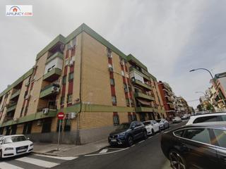 Piso en Cruz Roja. Amplia vivienda de 117 m junto al hospital macarena  ideal para