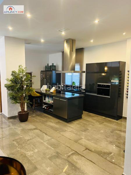 Foto 8c885c08-af42-4165-835a-254e3472681f. Xalet amb calefacció aparcament piscina a cerros de Montequinto Montequinto