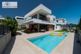 Chalet à Santa Eufemia. Casa o chalet independiente en venta en calle villares altos