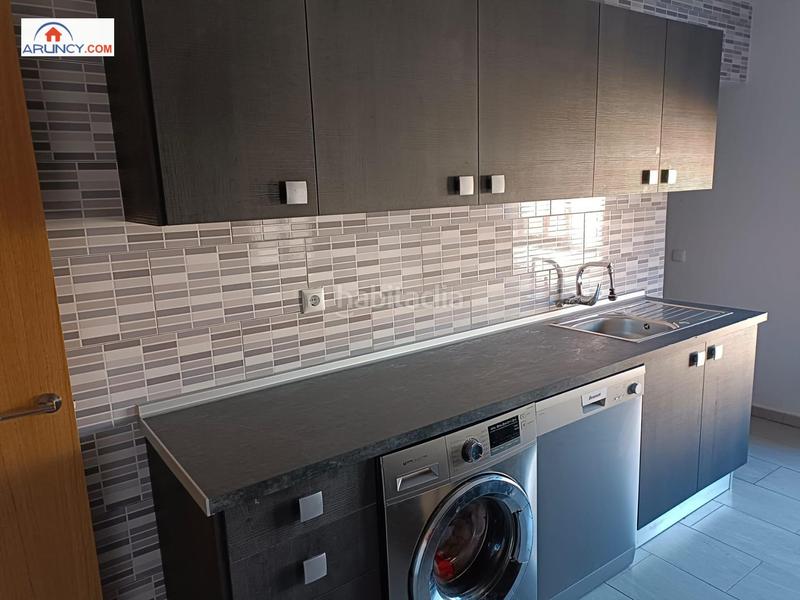 Foto d49b7807-f9cb-4597-860c-78dccdae1b64. Flat in La Oliva Sevilla