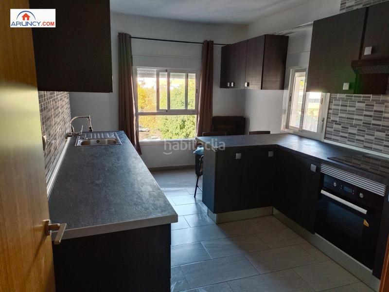 Foto dbdca479-0ef8-42ab-ac9f-9a8f833622ca. Flat in La Oliva Sevilla