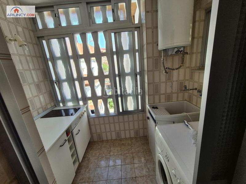 Foto 369830ab-5d63-4d97-9ca4-7801e99fad39. Location appartement dans El Torrejón - El Cerezo Sevilla