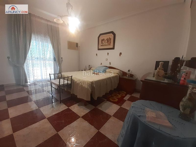 Foto a6e418b8-961a-40e7-89f5-8a77a8ddf367. Casa a Torreblanca Sevilla