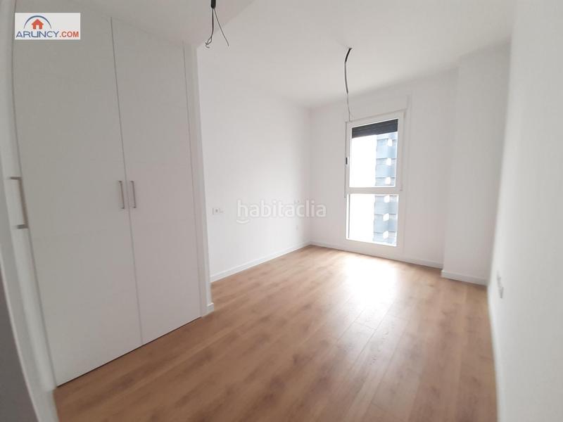 Foto 50d19d0e-3224-476e-a7bd-5626ee8b7473. Location appartement avec chauffage parking piscine dans Dos Hermanas
