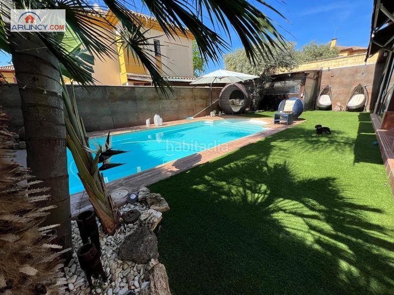 Foto 009d680a-2542-48ba-be0a-51c1764798b0. Xalet amb aparcament piscina a Olivar de Quintos Montequinto