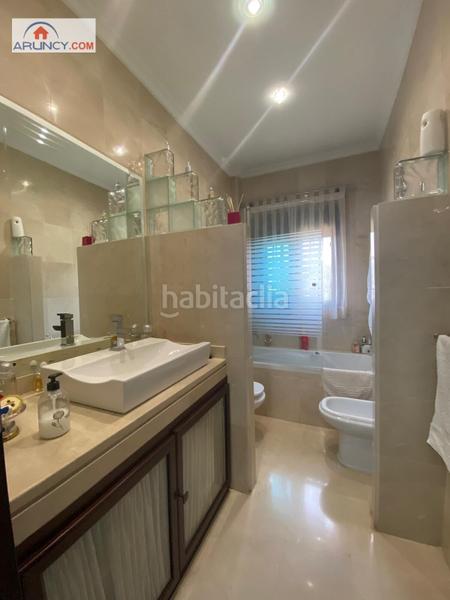 Foto f2d31568-d183-4595-9166-db7728689293. Xalet amb aparcament piscina a Olivar de Quintos Montequinto