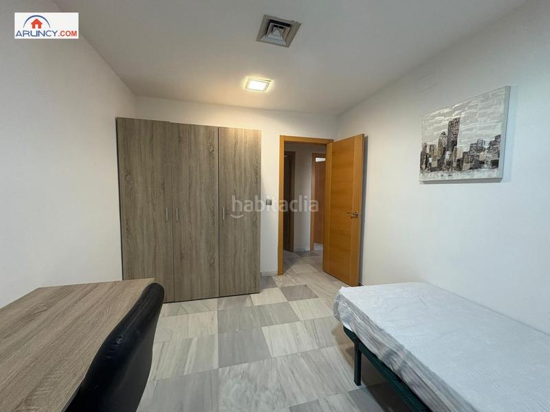 Foto 45dbdf2f-a9ca-4f40-9021-3aa7995f3dde. Pis a Ciudad Jardín Sevilla