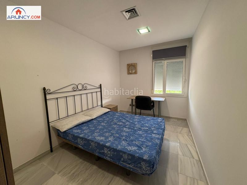 Foto 7b08357a-adbe-4fc3-9162-dbb8de5bf782. Pis a Ciudad Jardín Sevilla