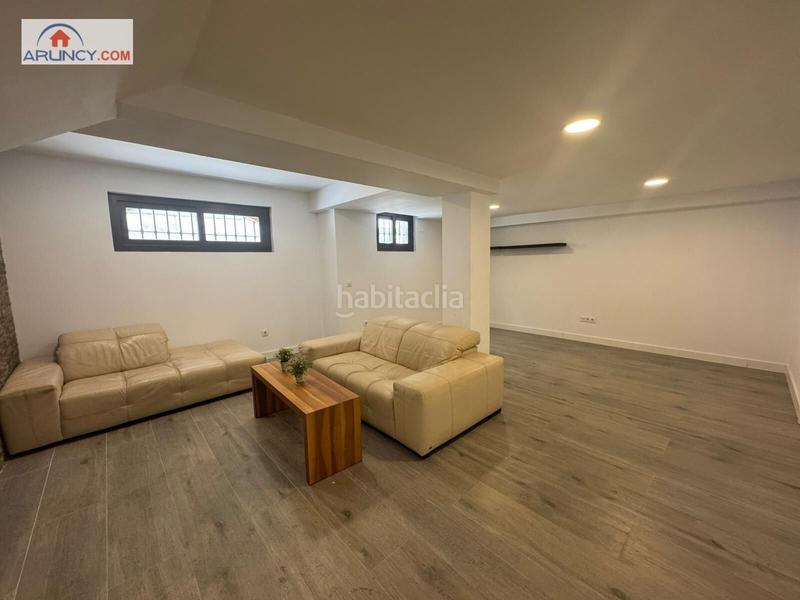 Foto 4310d4ba-3557-4072-bc2c-2afb04dc700e. Chalet mit parking pool in El Zaudín - Club de Golf Bormujos