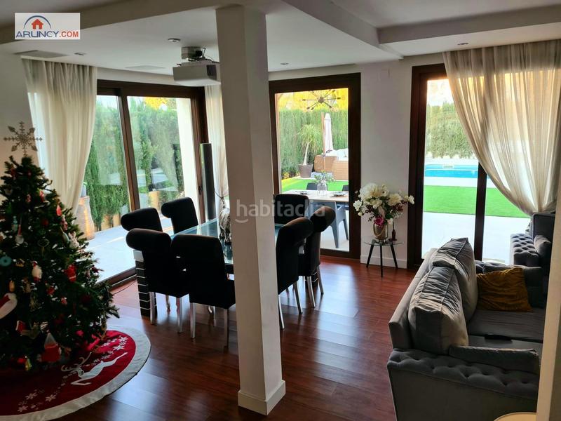 Foto e7a2e035-8c3d-4d69-90aa-c8ca703d14f0. Chalet mit parking pool in El Zaudín - Club de Golf Bormujos