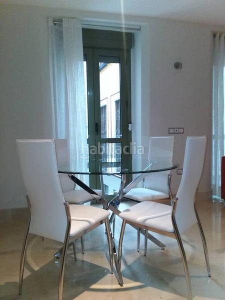 Foto b8aab6ea-7688-4f12-8d6f-3e808c161465. Rent apartment in Alfalfa - Santa Cruz Sevilla