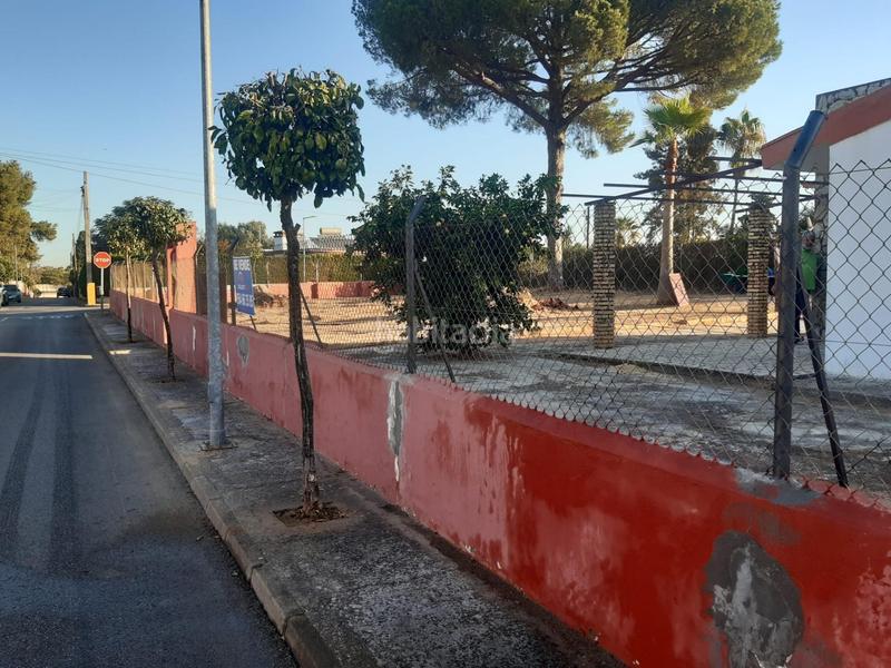 Foto 9064c943-4f1c-4f70-81ff-0b36b6ef83ba. Chalet in Oromana Alcalá de Guadaira