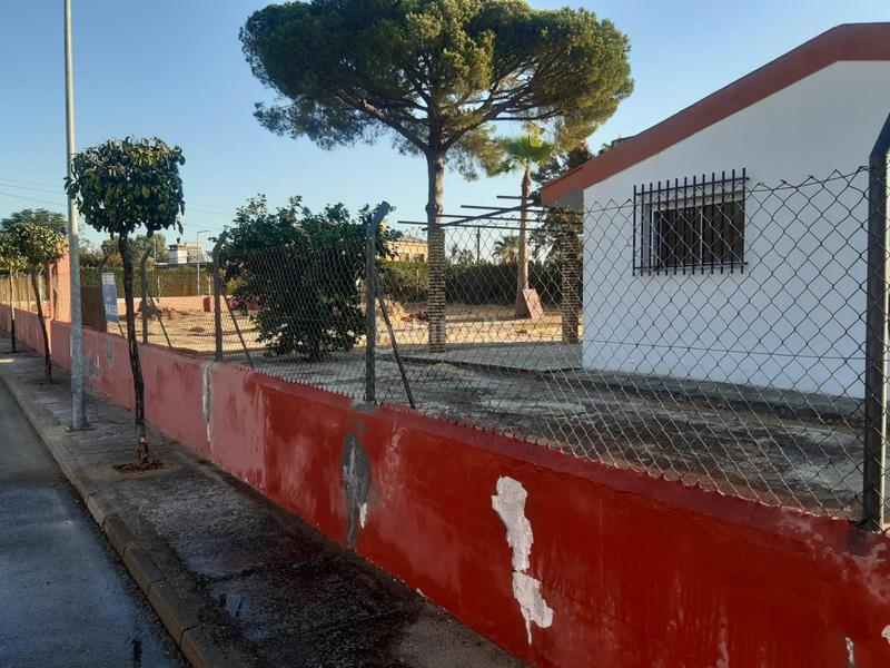 Foto d4549cb7-42b7-48f4-9728-c4099b984632. Chalet in Oromana Alcalá de Guadaira