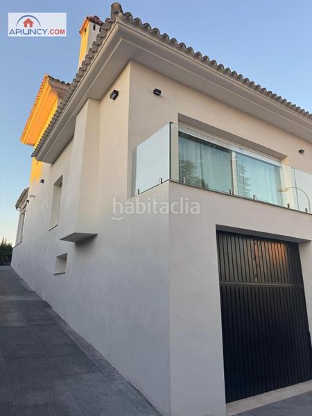 Foto 2756f0f0-86bd-4291-a382-0a7fd7b920f5. Rent chalet with heating parking pool in Olivar de Quintos Montequinto