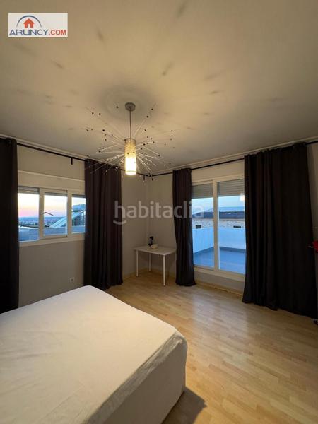 Foto 7fe2e576-c593-4882-8756-0adaae92873e. Rent chalet with heating parking pool in Olivar de Quintos Montequinto