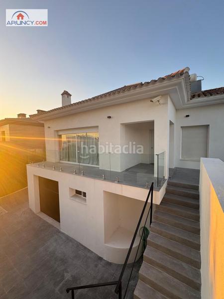 Foto cde9b978-e21f-445f-b74e-3b8473f1b24d. Rent chalet with heating parking pool in Olivar de Quintos Montequinto