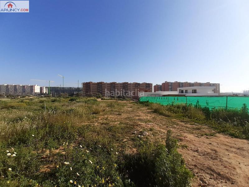 Foto 4d2db216-757c-46b4-99c1-173502606e12. Terrain résidentiel dans Entrenúcleos Dos Hermanas