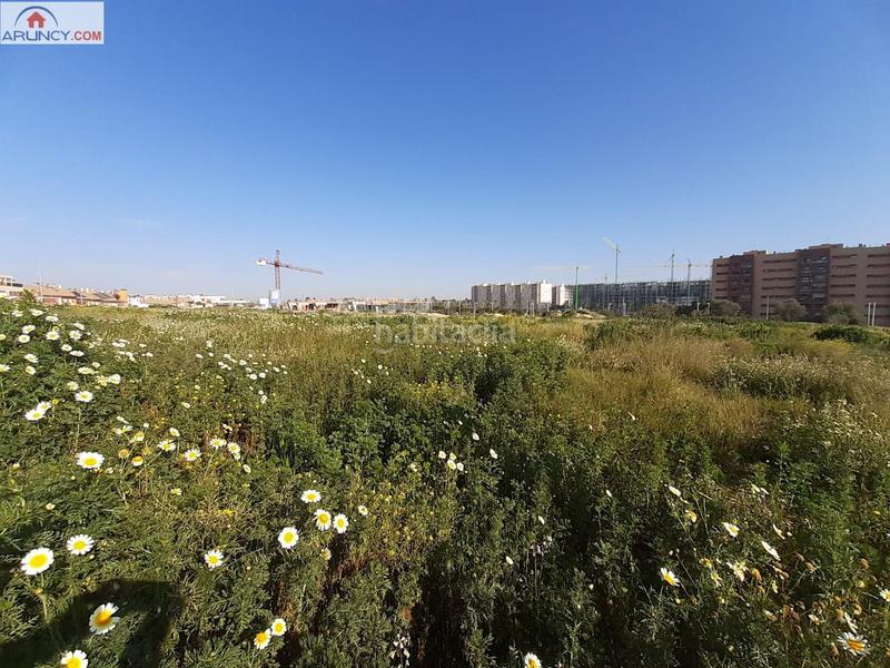 Foto 6b27d039-fa33-42ef-834c-17bfcdb3e229. Terrain résidentiel dans Entrenúcleos Dos Hermanas