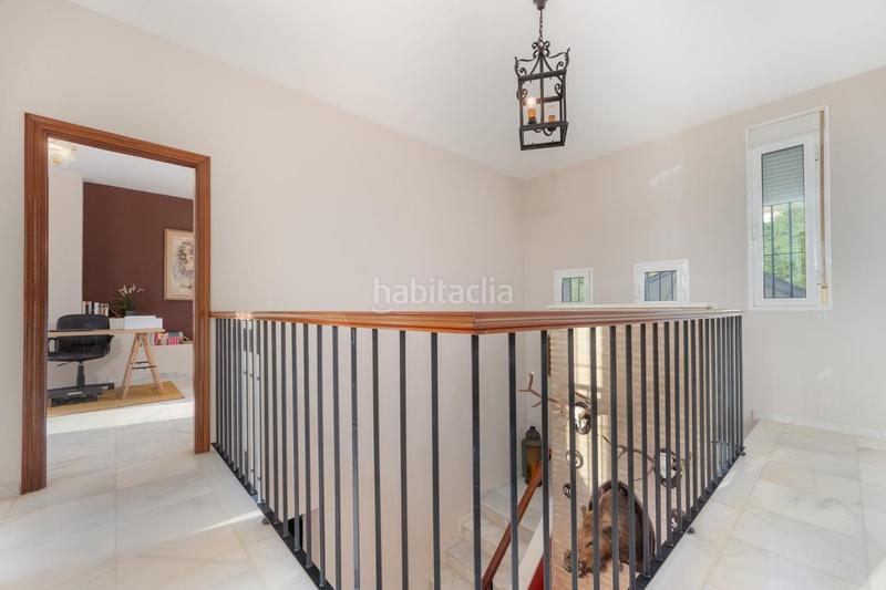 Foto 26c09a48-96ea-473b-a591-74555a3a52c4. Chalet with heating parking pool in cerros de Montequinto Montequinto