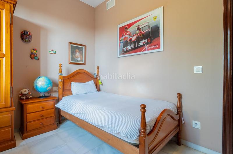 Foto 44acf8db-7513-40ca-bf63-fd098dc4b851. Chalet with heating parking pool in cerros de Montequinto Montequinto