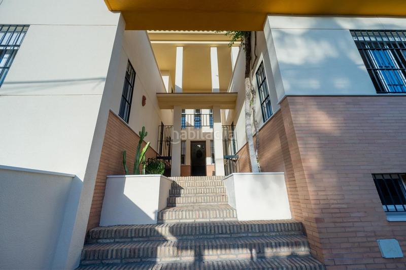 Foto 7bc53224-afb4-47f3-b7a5-fbf59821a463. Chalet with heating parking pool in cerros de Montequinto Montequinto