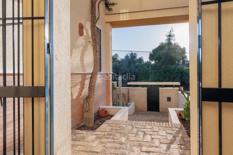 Foto 89ab3efb-3870-4442-9a9e-9ce934eb5088. Chalet with heating parking pool in cerros de Montequinto Montequinto