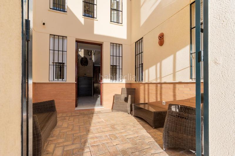 Foto c2c38070-defb-4d35-845a-15800667a9b3. Chalet with heating parking pool in cerros de Montequinto Montequinto