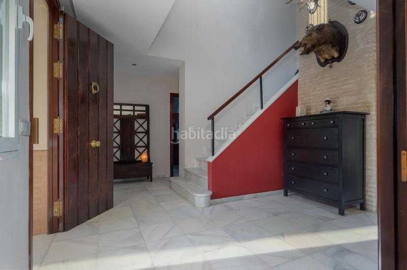 Foto d8f84506-fbcf-4fc6-b241-98b079e20d7e. Chalet with heating parking pool in cerros de Montequinto Montequinto