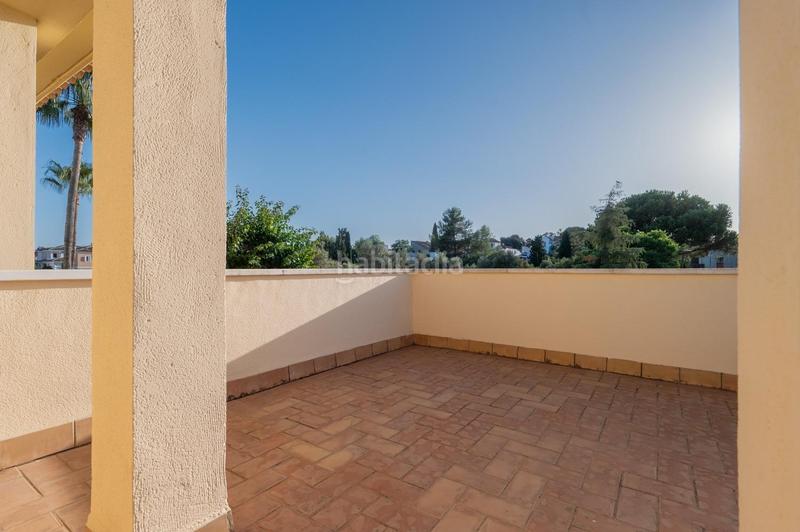 Foto dcbb2be6-4cc2-4a3d-817a-33631a24ae52. Chalet with heating parking pool in cerros de Montequinto Montequinto