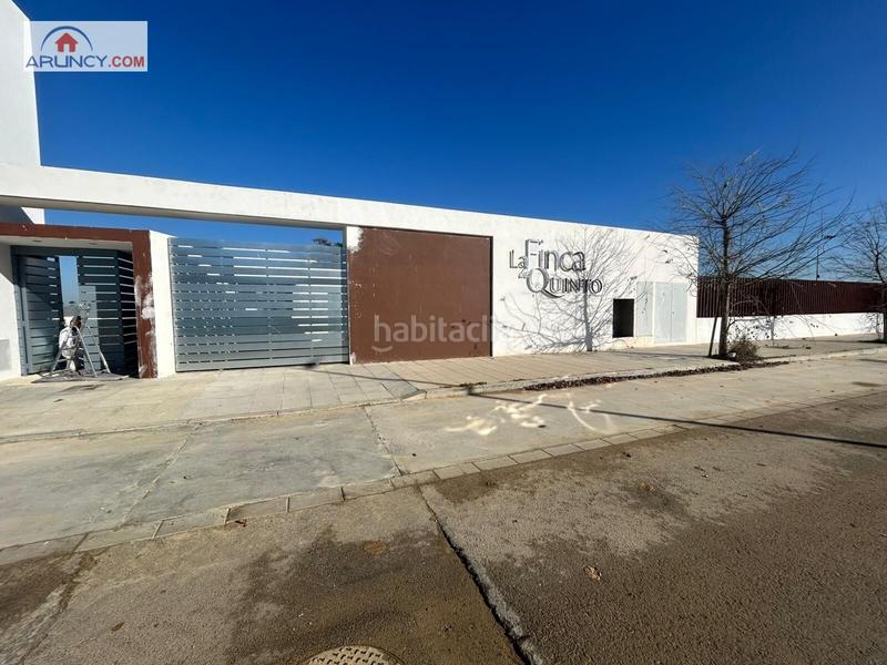 Foto c192b888-89f3-40e3-b521-83df9ecaa2a6. Terreno residenziale in Entrenúcleos Dos Hermanas