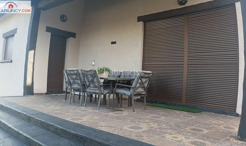 Foto 485fda18-bd7e-48c3-b7c7-8421ddc8b762. Affitto chalet con riscaldamento parcheggio piscina in Montequinto