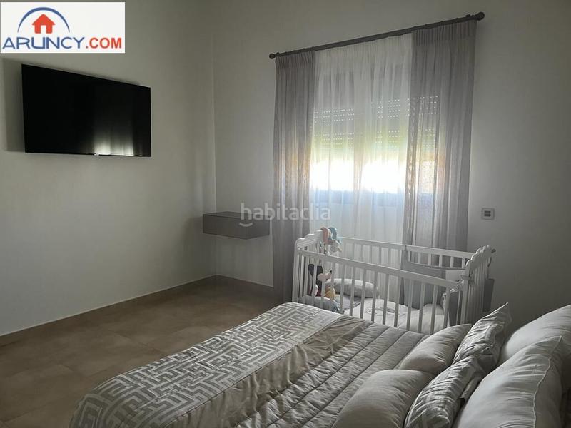 Foto 5e7d44e0-2394-461f-86bb-6108e320f5ca. Alquiler chalet oportunidad de vivir en un espectacular chalet en olivar de quinto, !!!!! en Montequinto