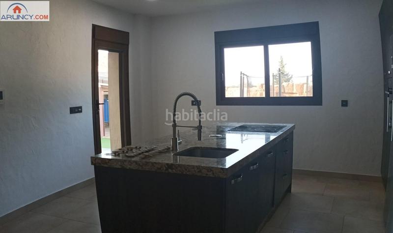 Foto aa140db1-183b-42c6-b27f-33baf89eb6ec. Alquiler chalet oportunidad de vivir en un espectacular chalet en olivar de quinto, !!!!! en Montequinto