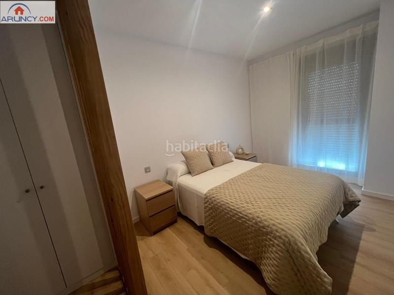 Foto 33d284a1-048e-4944-a675-2d2711f19db7. Alquiler ático bonito y luminoso atico casi para estrenar , en la zona de entrenucleos, !!!! en Dos Hermanas