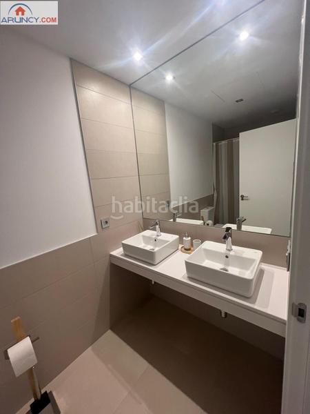 Foto 9e5b9189-54fd-4024-929f-1ddbc9e50bf4. Rent penthouse with heating parking pool in Entrenúcleos Dos Hermanas