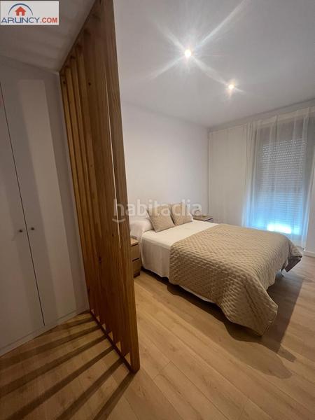 Foto b7e7ef3f-df81-45cb-82af-963bb04f4f59. Rent penthouse with heating parking pool in Entrenúcleos Dos Hermanas