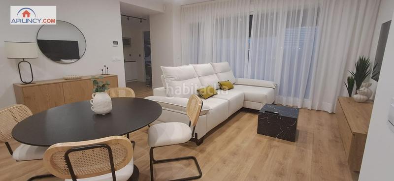 Foto 4ef709f5-e35d-4e58-a130-03449c1b9ad1. Location appartement avec chauffage parking piscine dans Dos Hermanas