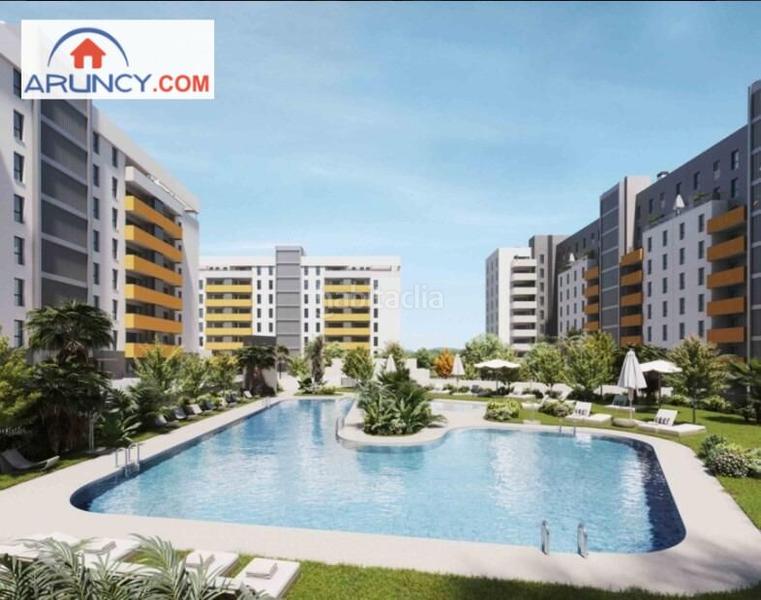 Foto 86f3b0bc-58dc-495d-b2f1-cd1c042ec4fa. Location appartement avec chauffage parking piscine dans Dos Hermanas