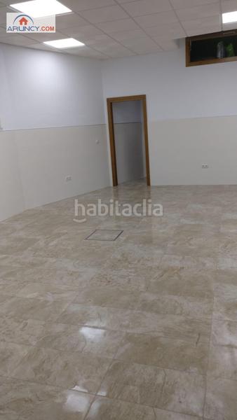 Foto 6d79b3de-ec54-429e-92a3-f72418e67cbd. Location local commercial dans Torreblanca Sevilla
