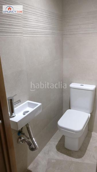 Foto 79856c98-be26-42ac-ac3e-17d5dd7630e2. Location local commercial dans Torreblanca Sevilla
