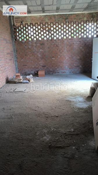 Foto 08d9da0a-79b2-4304-9af0-c90579cf72bc. Alquiler local comercial local en alquiler zona Torreblanca estea 92 en Sevilla